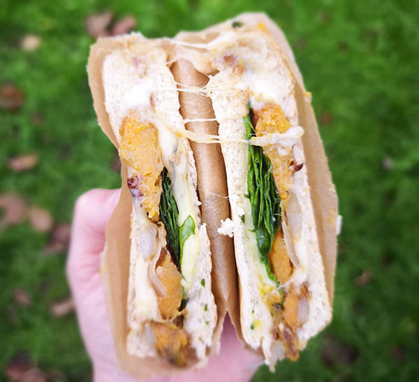 au Camion à croquer food truck burger rennes cesson chantepie saint-médard sur ille