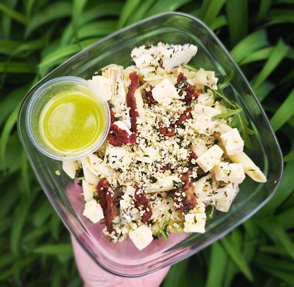 au Camion à croquer food truck burger sandwich pastrami rennes cesson chantepie saint-médard sur ille