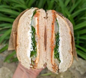 au Camion à croquer food truck burger rennes cesson chantepie saint-médard sur ille