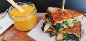 Grilled cheese burger au Camion à Croquer food truck Rennes