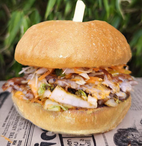 au Camion à croquer food truck burger sandwich pastrami rennes cesson chantepie saint-médard sur ille